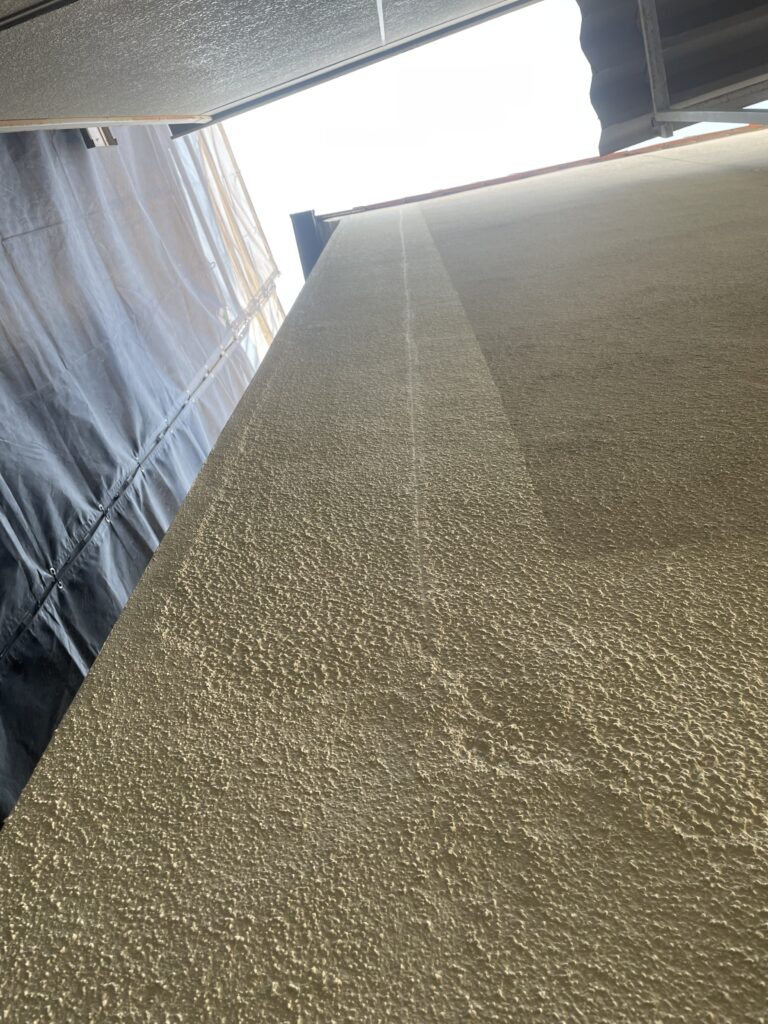 外壁部分補修部塗装