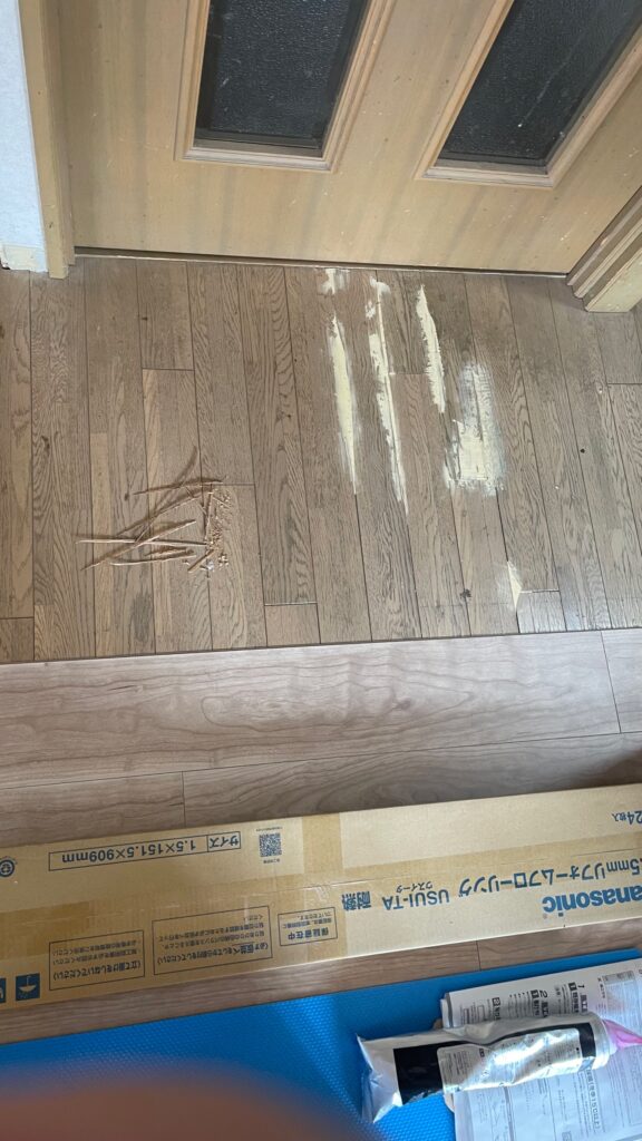 下地処理は丁寧にしておかないと不陸をひらう