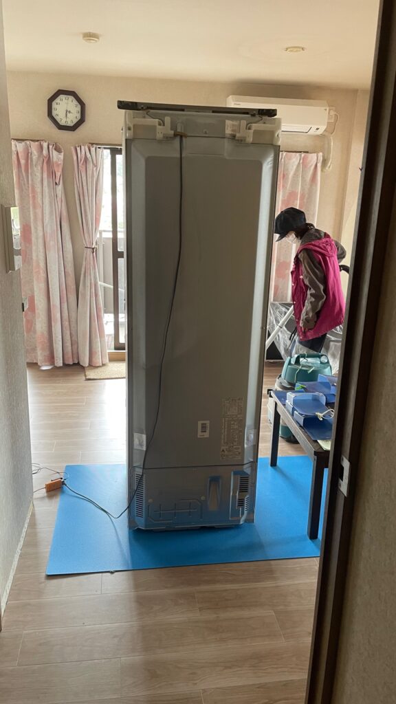 住みながらリノベ最中の生活感